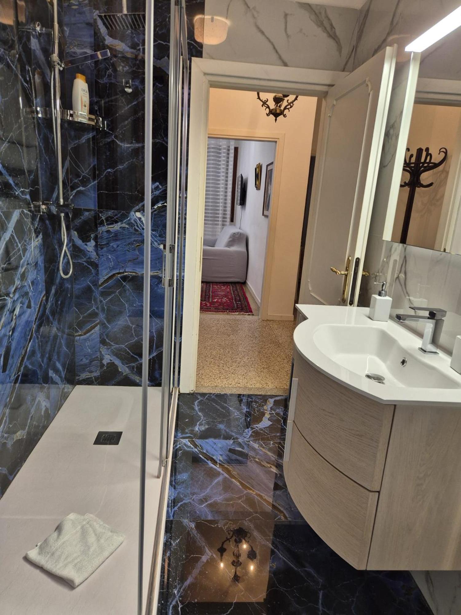 Prince Apartments * Venezia
